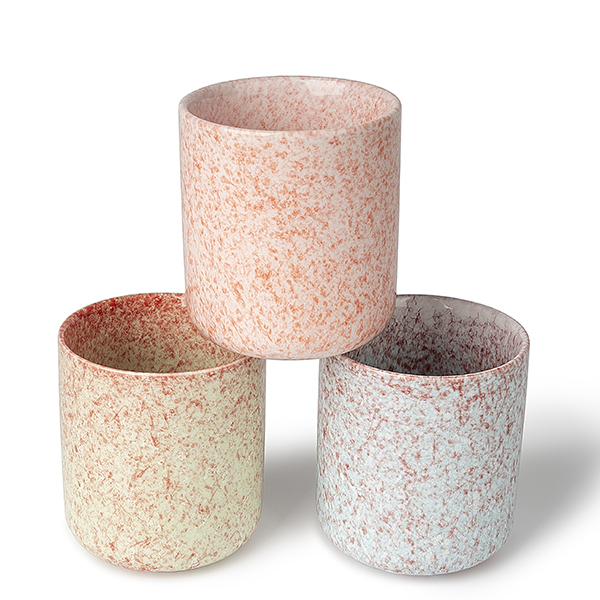 Tatlong-kulay na serye ng ceramic na may hawak ng kandila na inilunsad: Pagyakap sa malambot na mga impression ng buhay na may walang katapusang mga texture