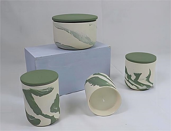 Likas na Green Marbled Ceramic Candle Jars: Ang Handcrafted Artistry ay nakakatugon sa mga hues ng kalikasan - isang panalo para sa mga taong mahilig sa bahay at mga kasosyo sa B2B