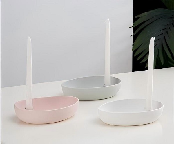 Gumagamit pa rin ng mga ordinaryong candlestick? Subukan ang ceramic candlestick na pinagsasama ang modernong disenyo na may katangi-tanging gawa sa paggawa ng kamay upang lumikha ng isang kapaligiran na hindi mo maaaring kopyahin.