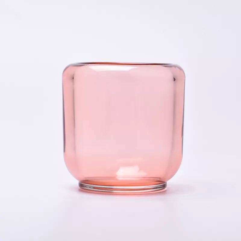 May-kulay na Glass Candle Holder
