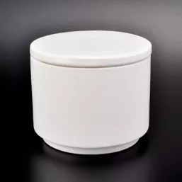 Tradisyonal na Ceramic Candle Holder