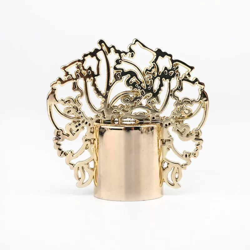 Zinc Alloy Lace Edge Lid Perfume Bote